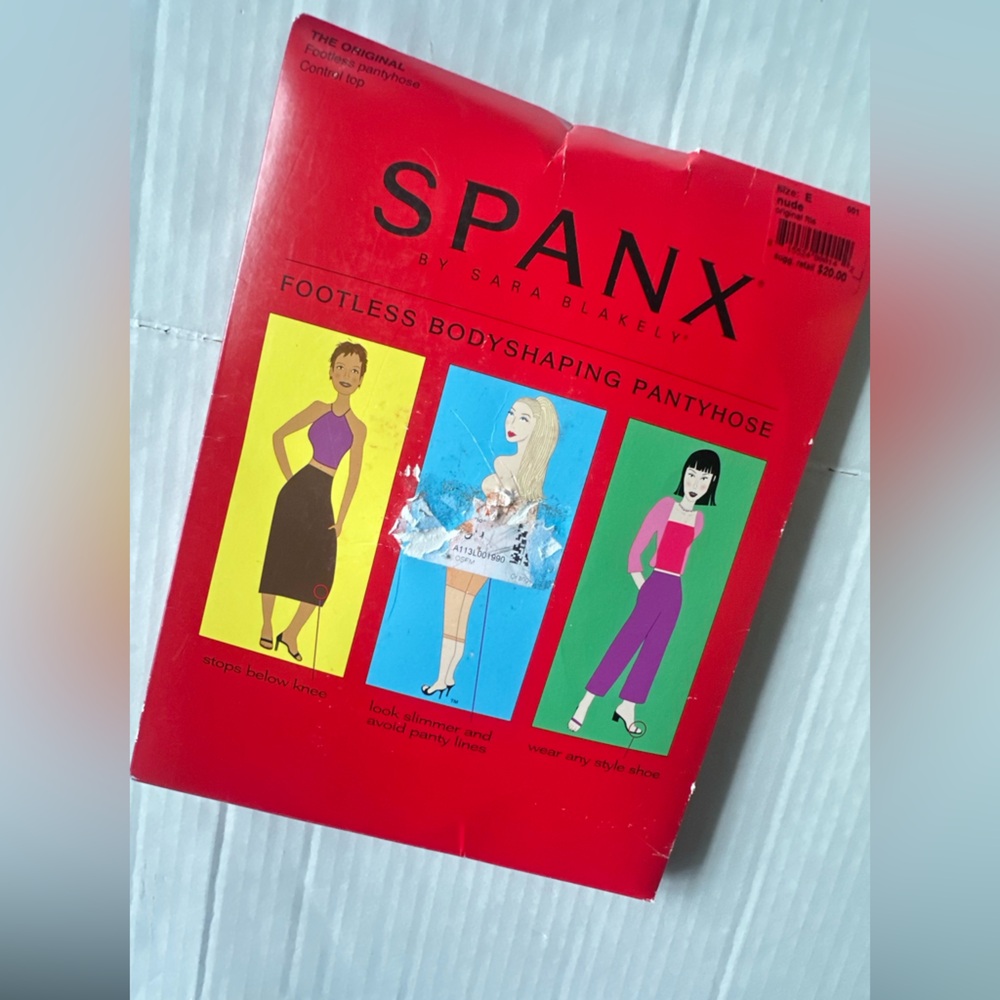 SPANX Red Hosiery Packaging with Nude Leg Illustration‎